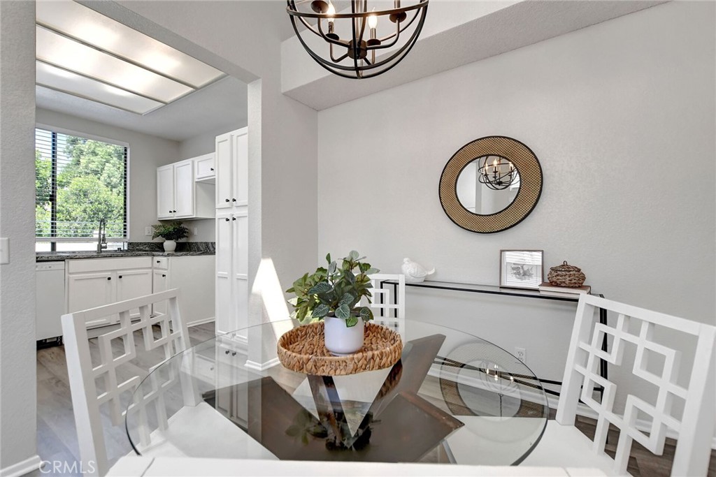 4900 N Grand Avenue 332