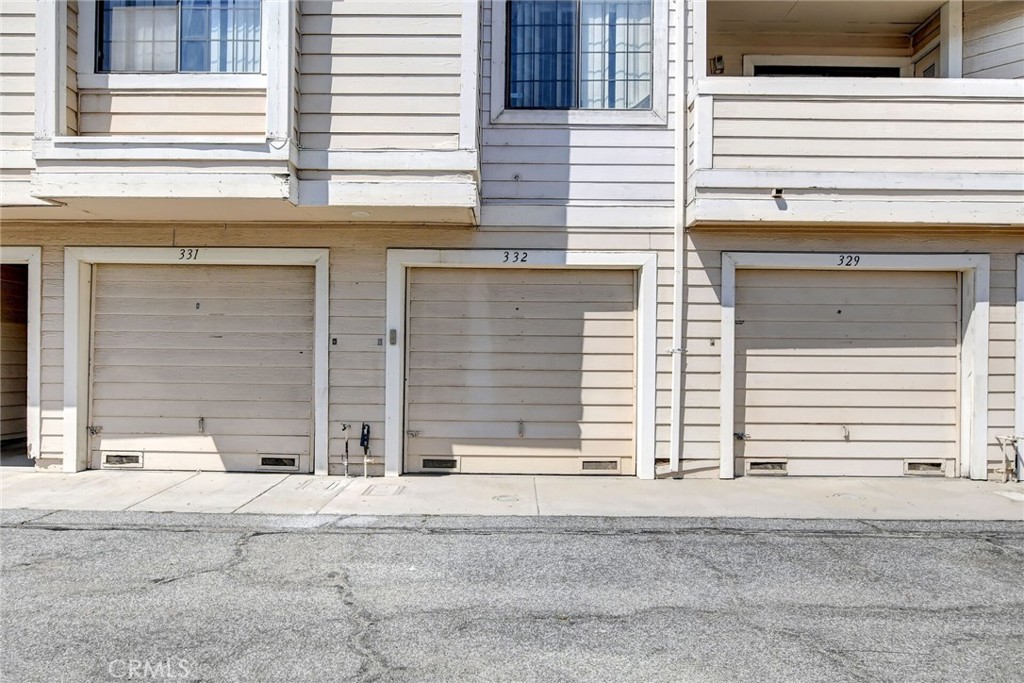 4900 N Grand Avenue 332