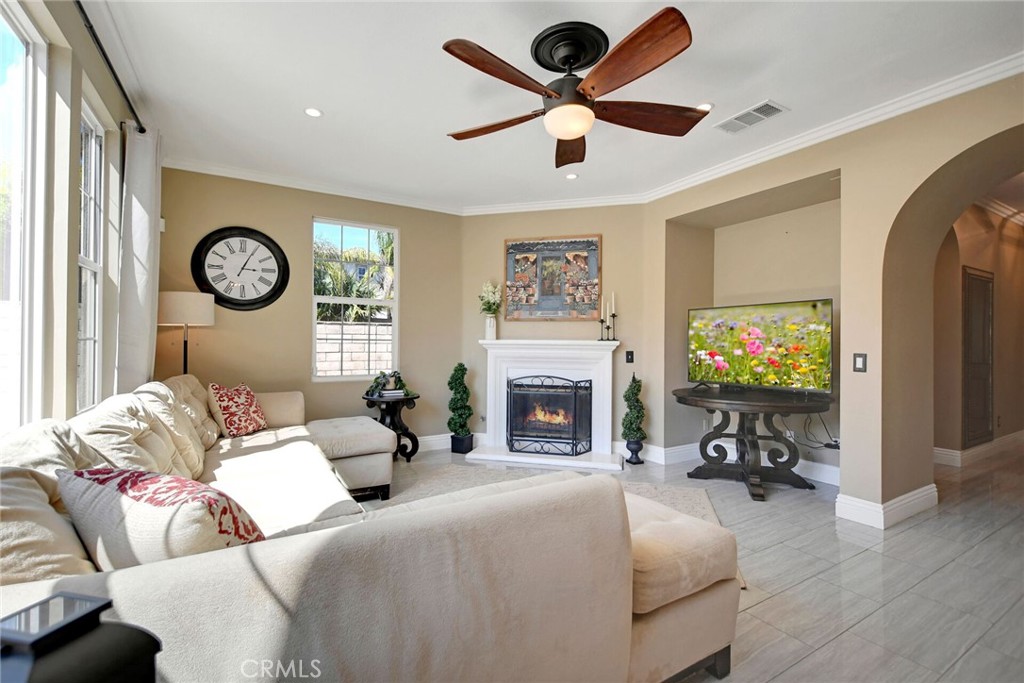 4330 Altivo Lane