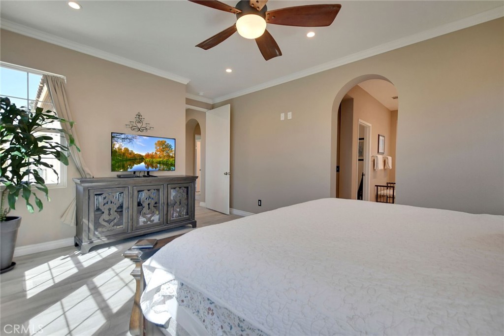4330 Altivo Lane