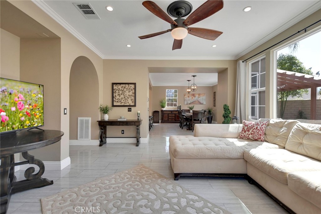4330 Altivo Lane