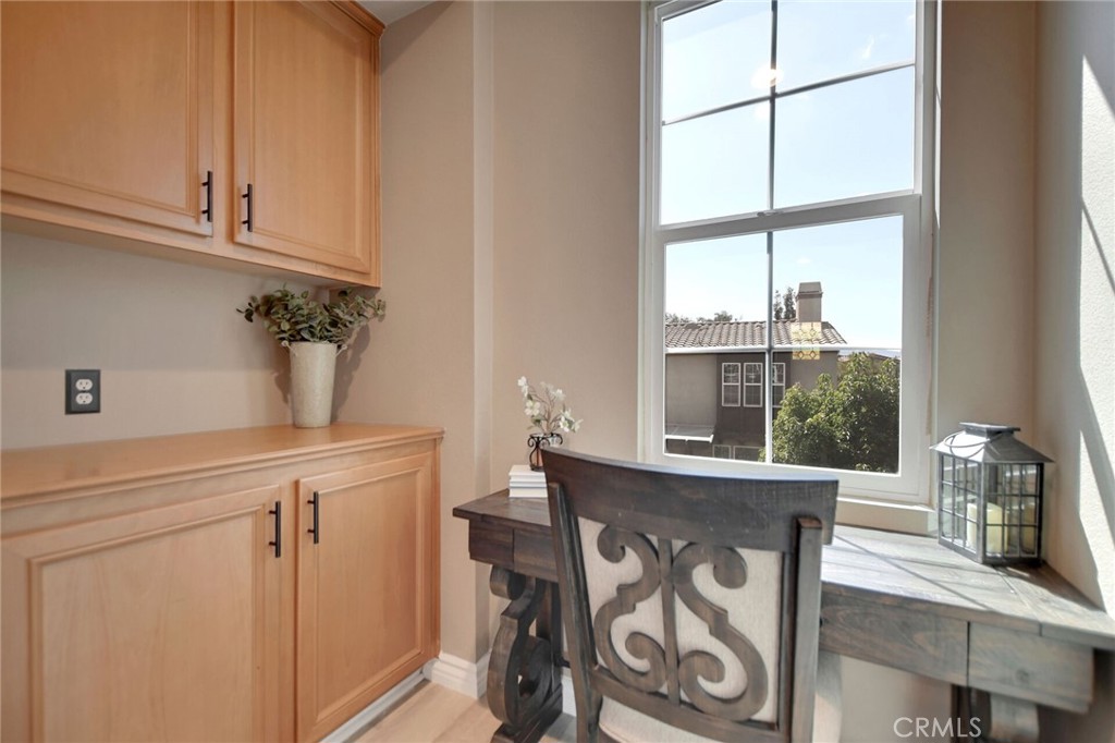 4330 Altivo Lane