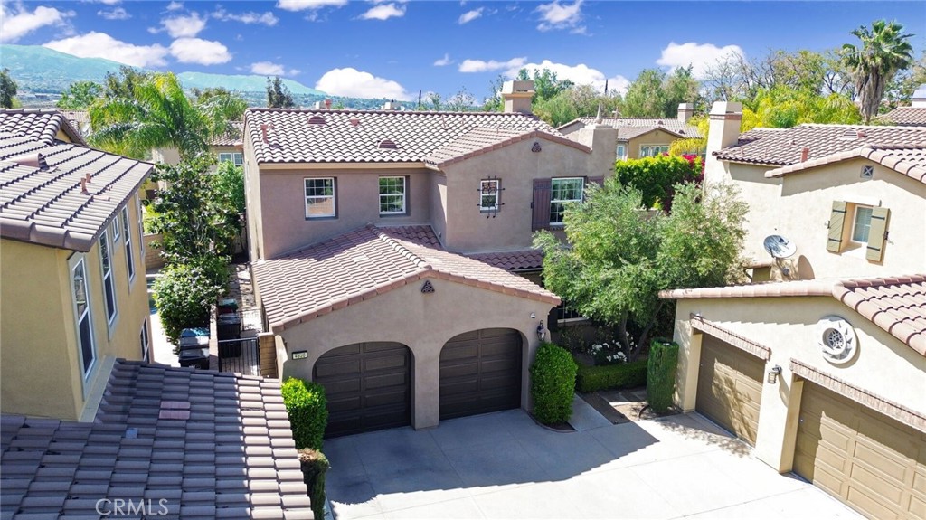 4330 Altivo Lane