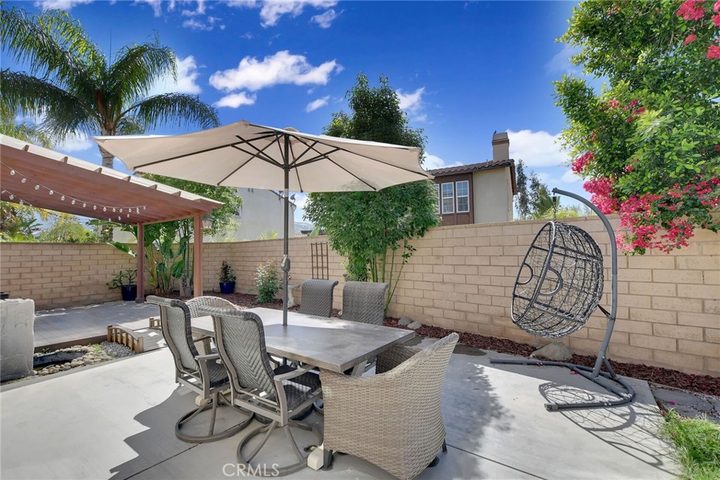 4330 Altivo Lane