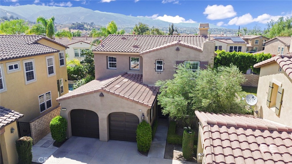 4330 Altivo Lane