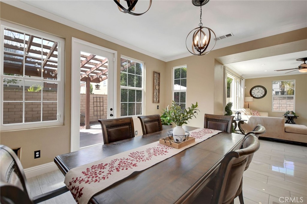 4330 Altivo Lane
