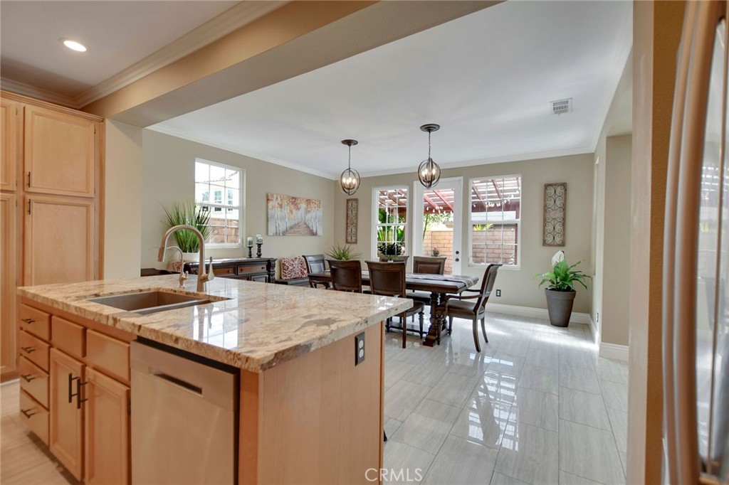 4330 Altivo Lane