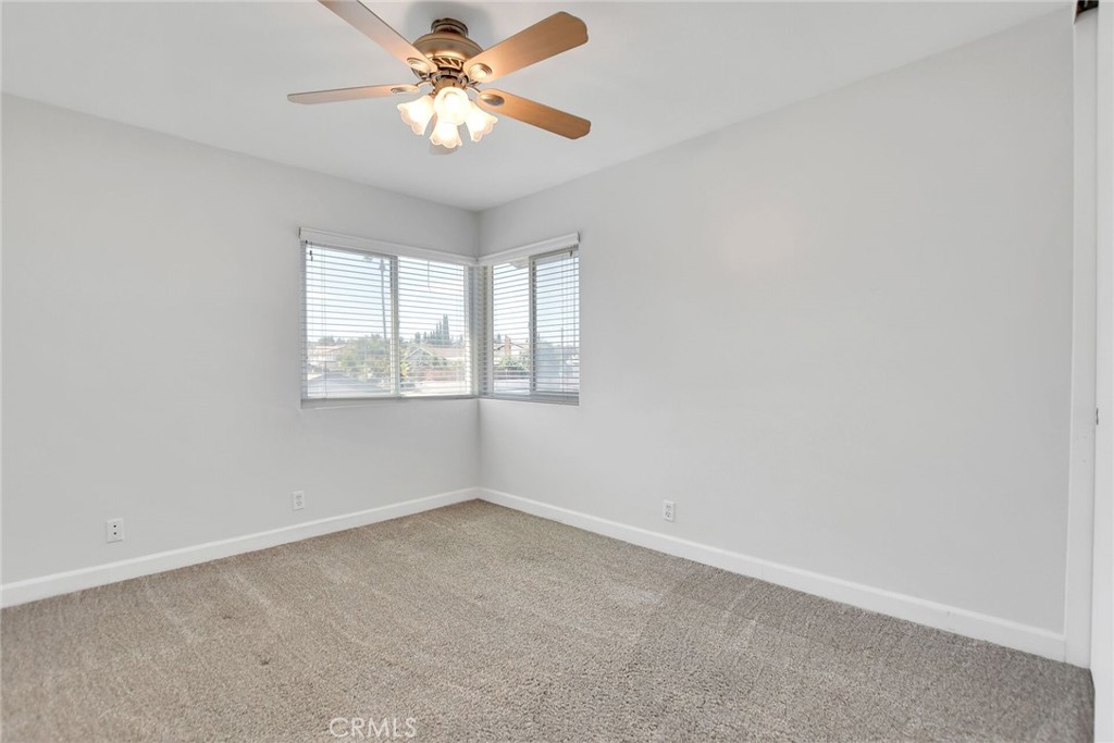 1460 Forest Glen 4