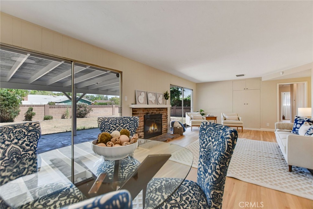 1146 N Soldano Road