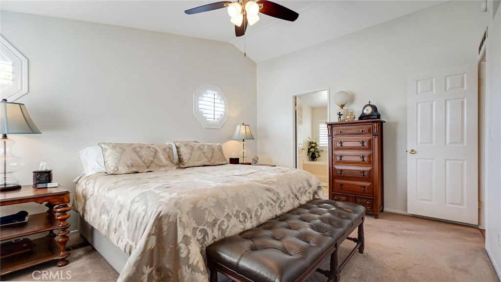 8651 Foothill Boulevard 35