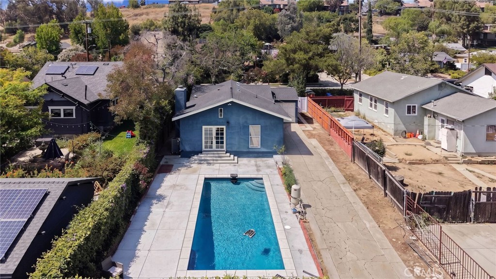 316 W 5th Street