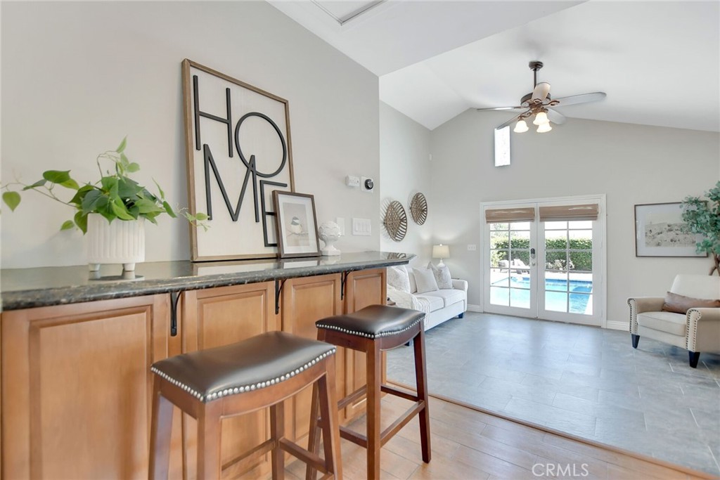 316 W 5th Street