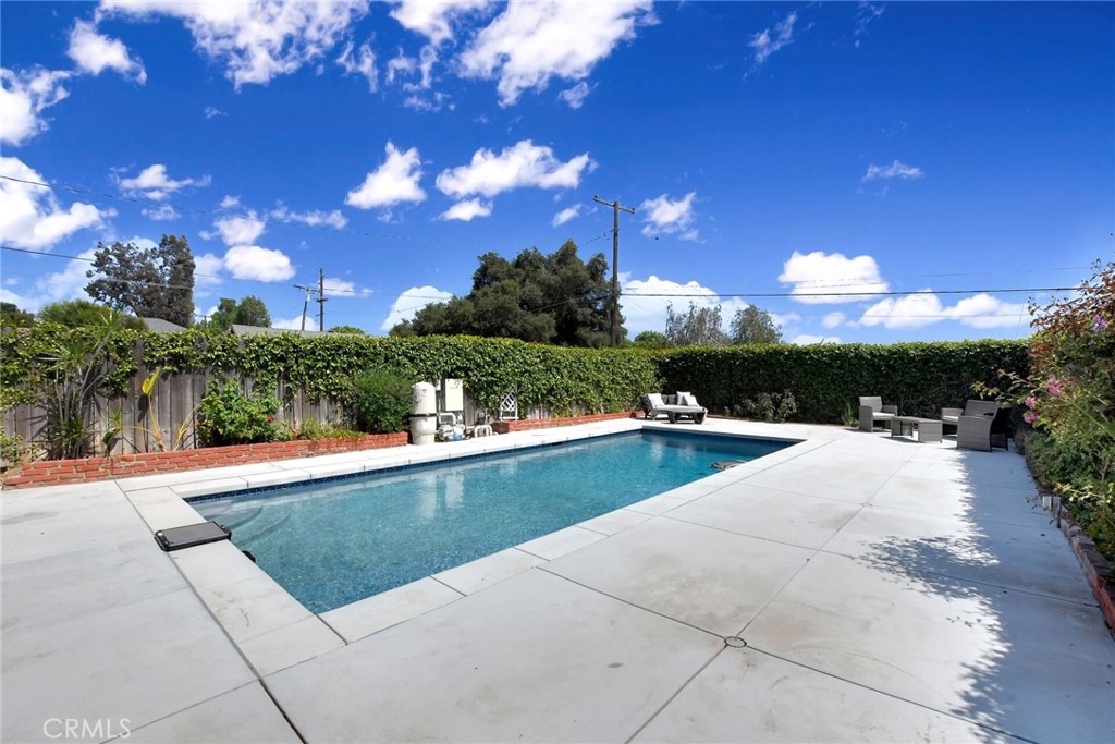 316 W 5th Street