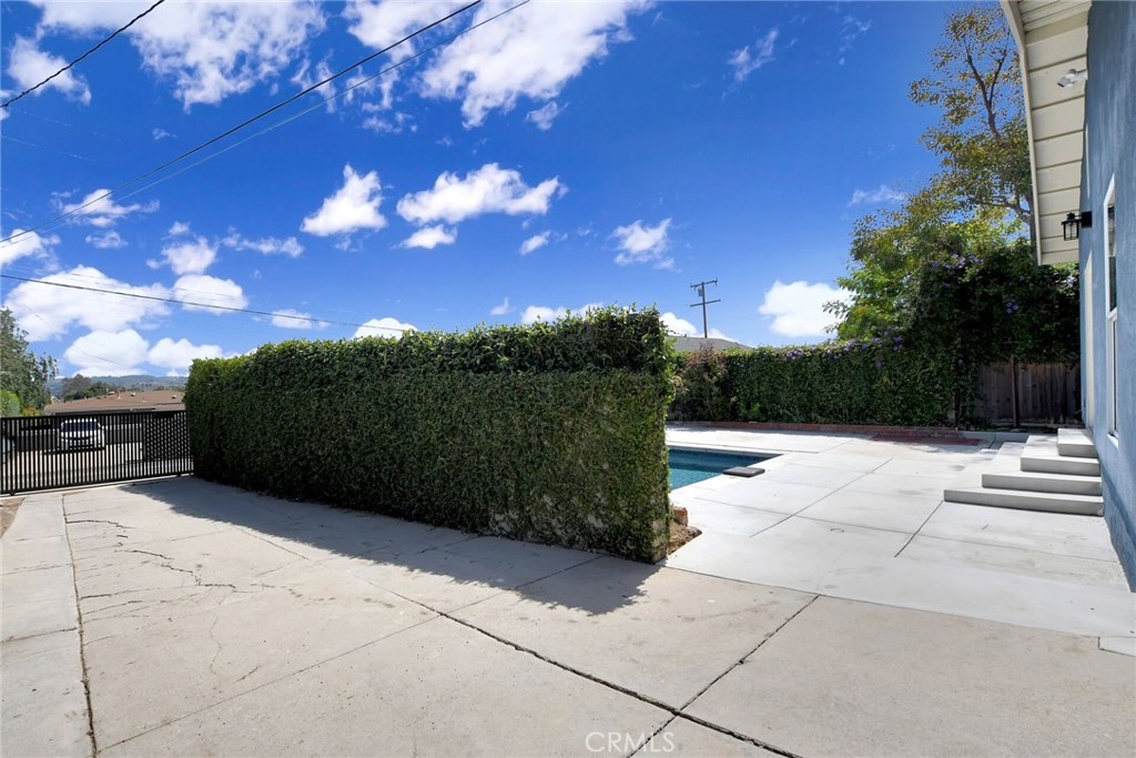 316 W 5th Street