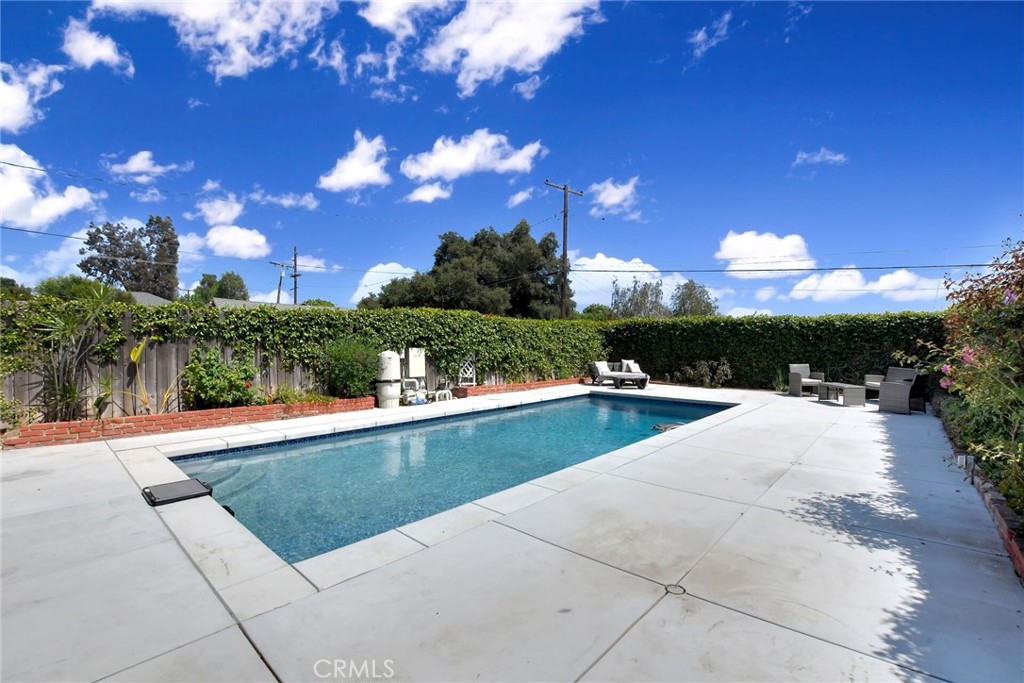 316 W 5th Street