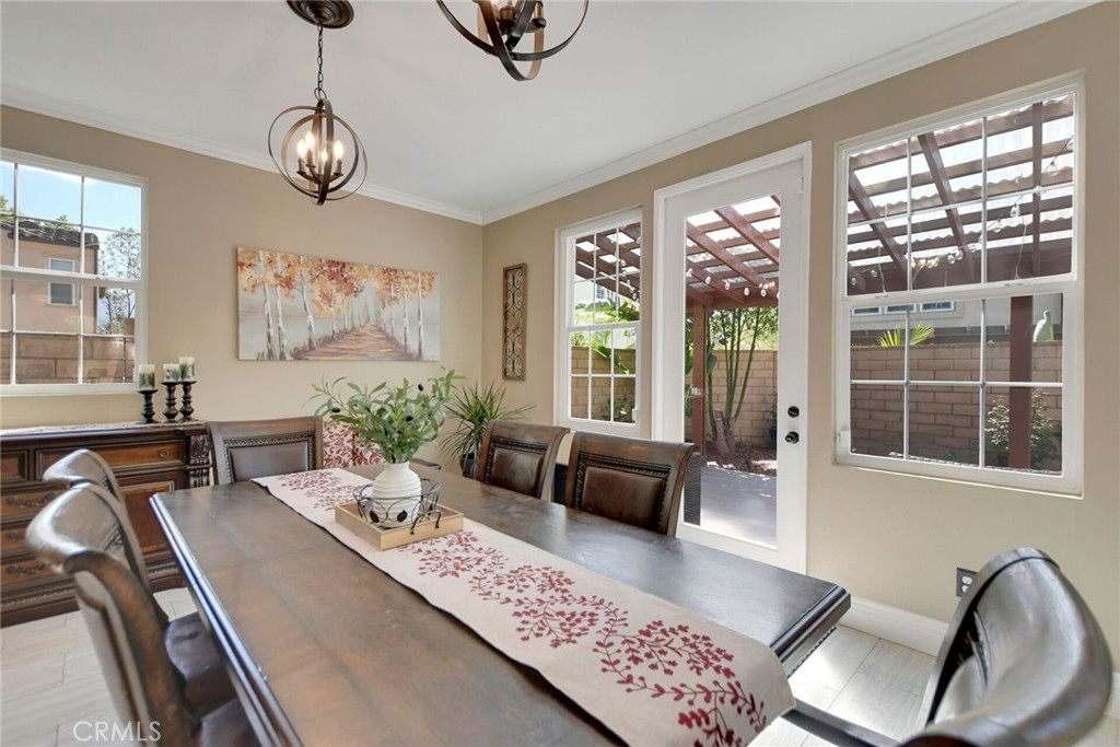 4330 Altivo Lane