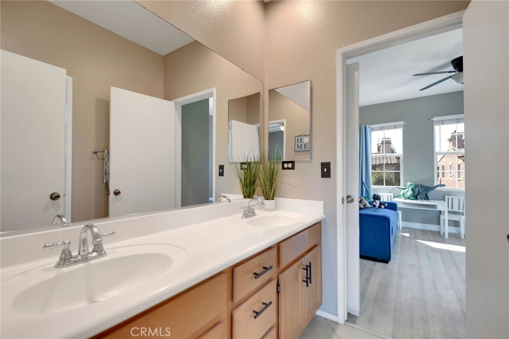 4330 Altivo Lane