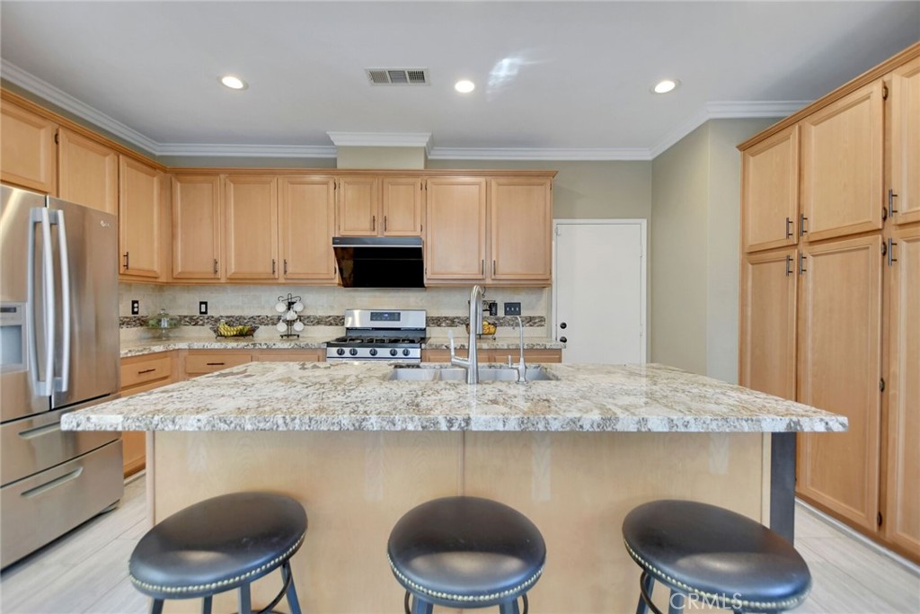 4330 Altivo Lane