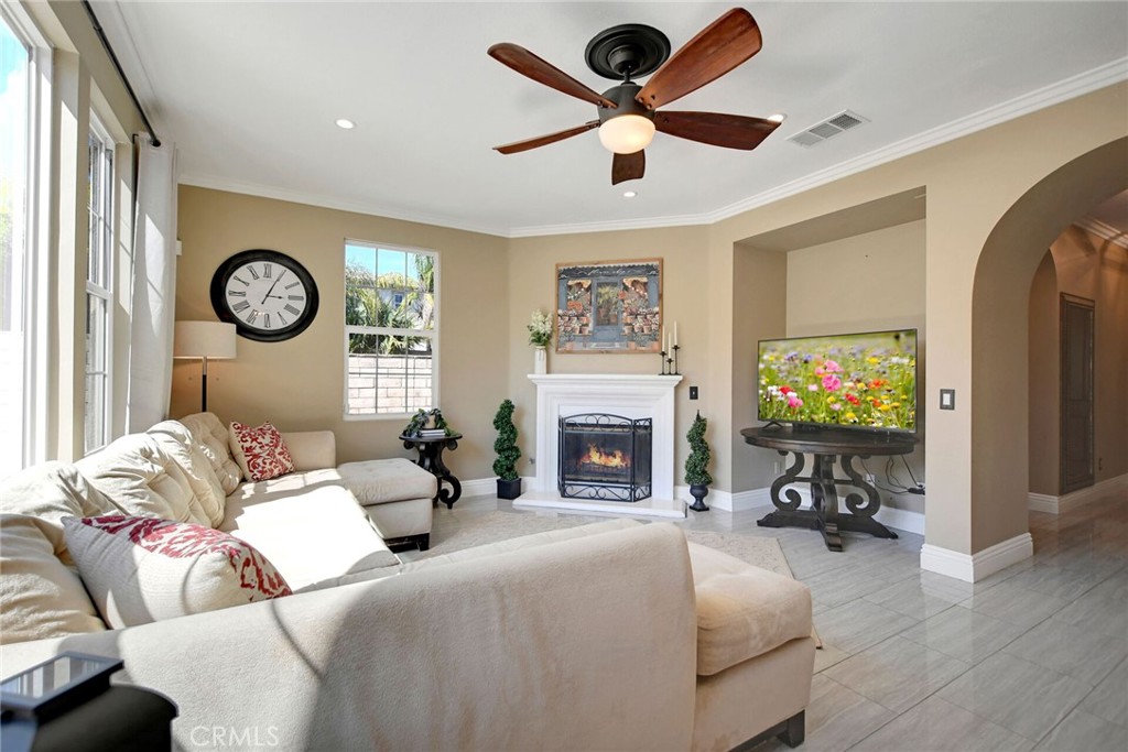 4330 Altivo Lane