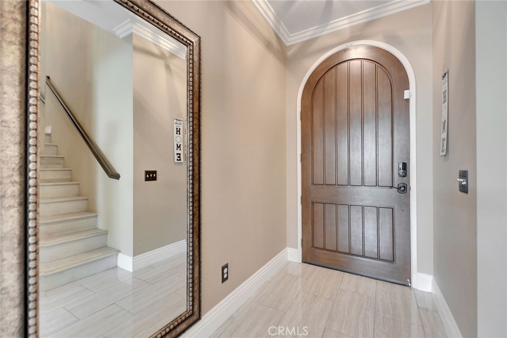 4330 Altivo Lane