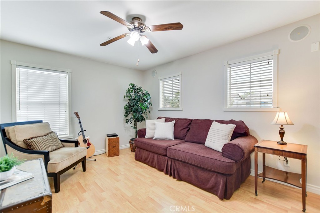 5744 Tamarisk Way