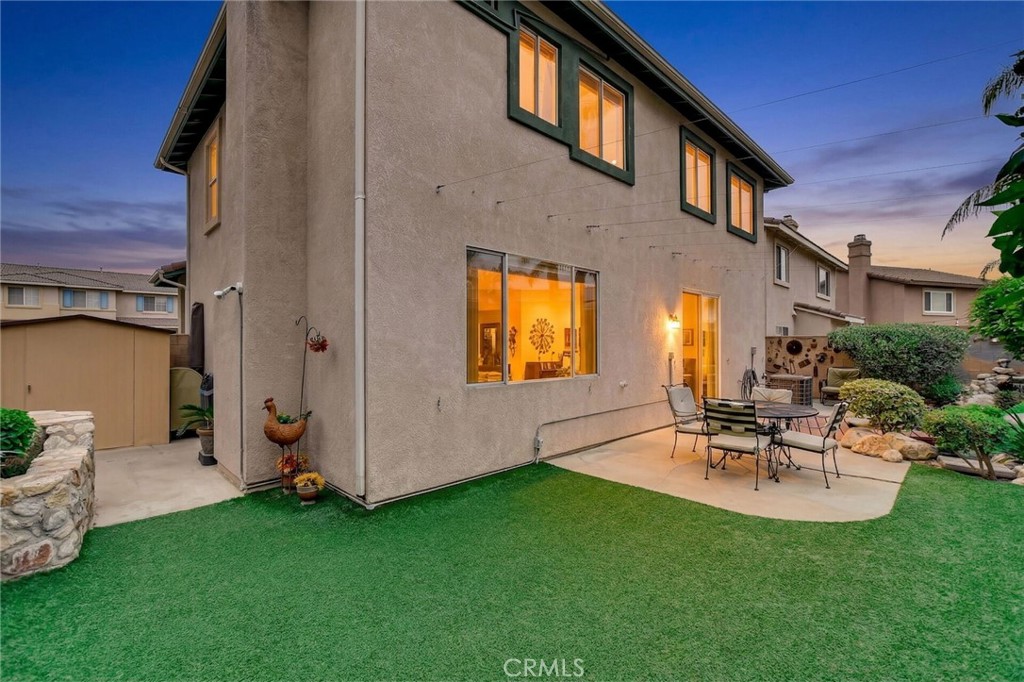5744 Tamarisk Way