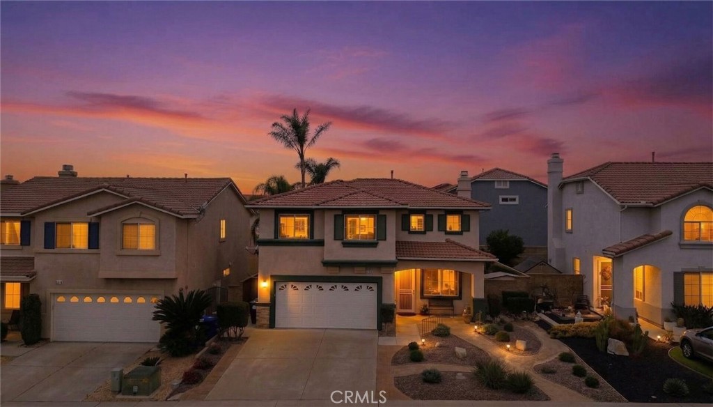 5744 Tamarisk Way