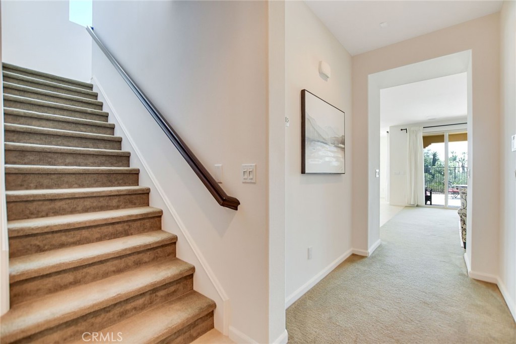 864 E Manresa Drive