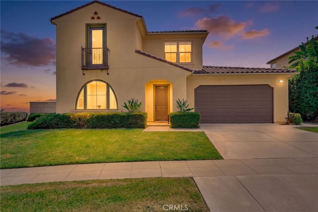 864 E Manresa Drive