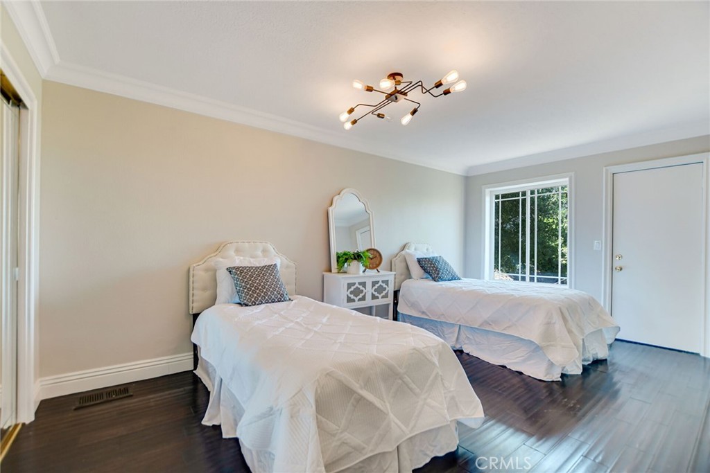 770 S Tonopah Court