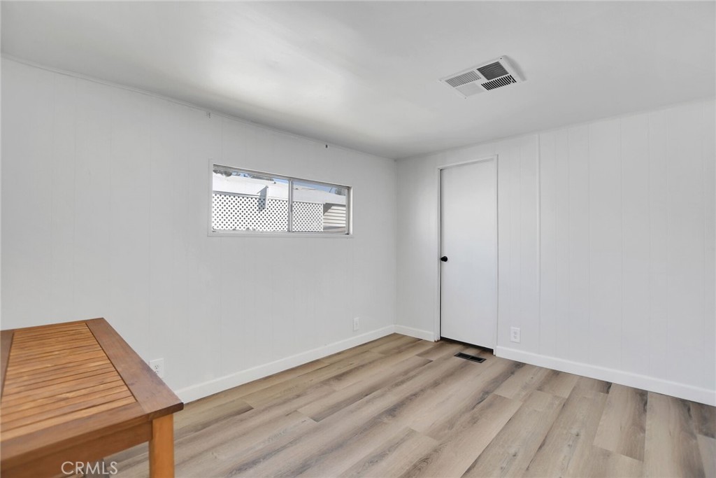 840 Foothill Boulevard 27
