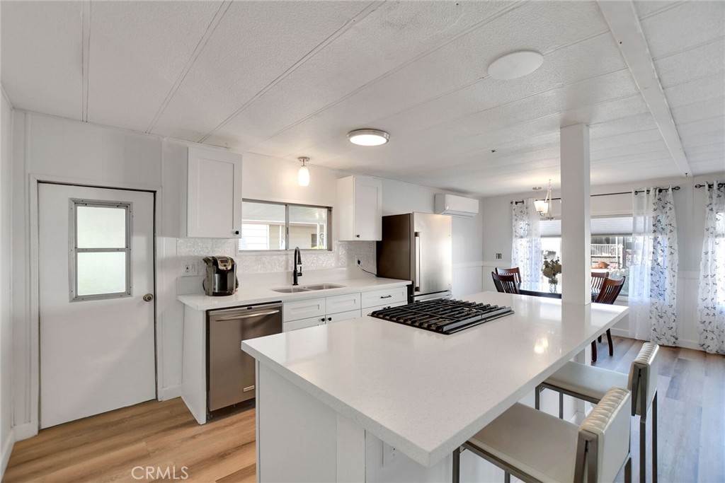 840 Foothill Boulevard 27