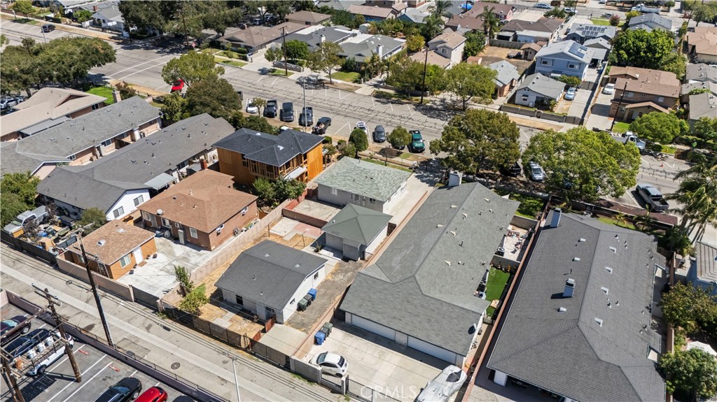 157 N Alameda