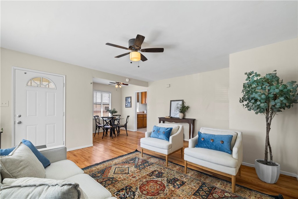157 N Alameda