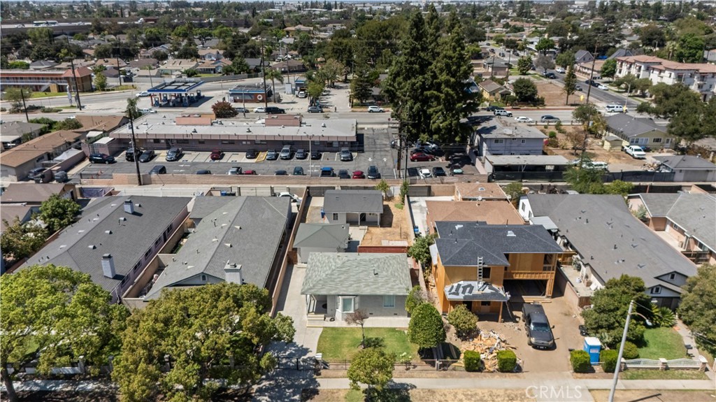 157 N Alameda