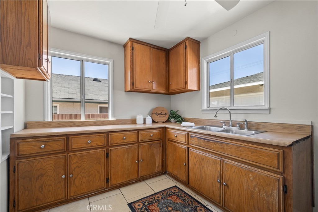 157 N Alameda