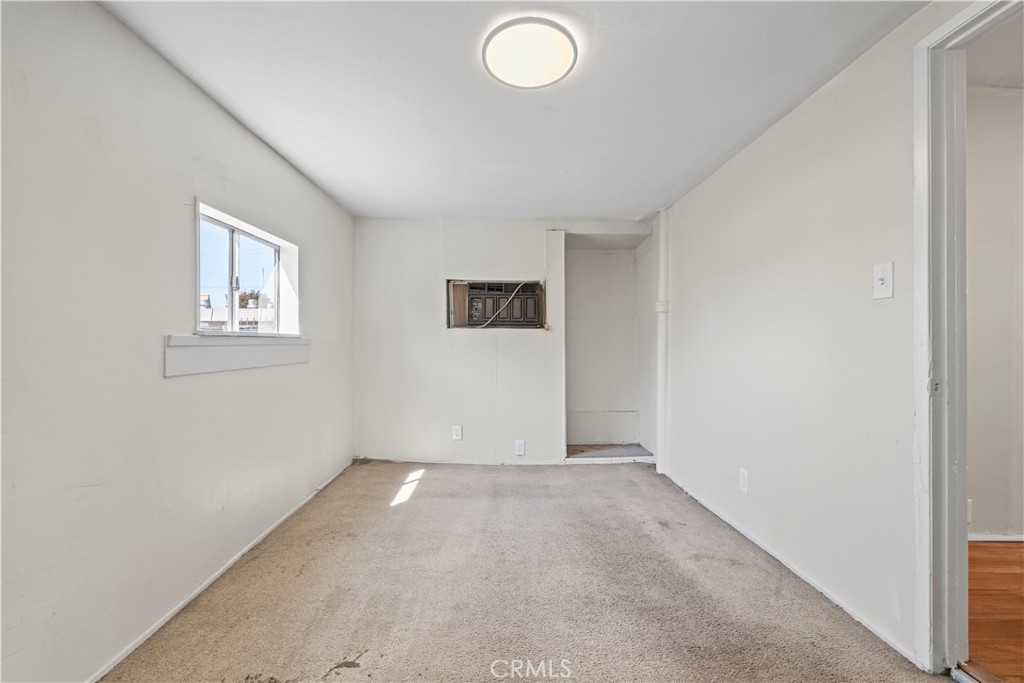 157 N Alameda
