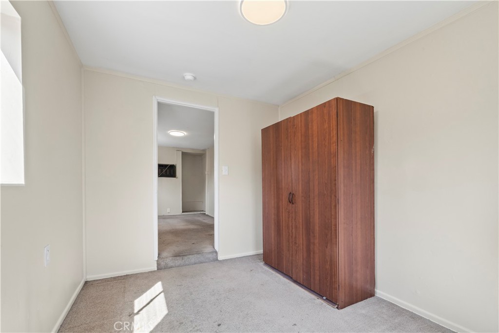 157 N Alameda