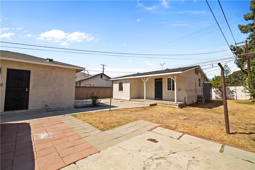 157 N Alameda