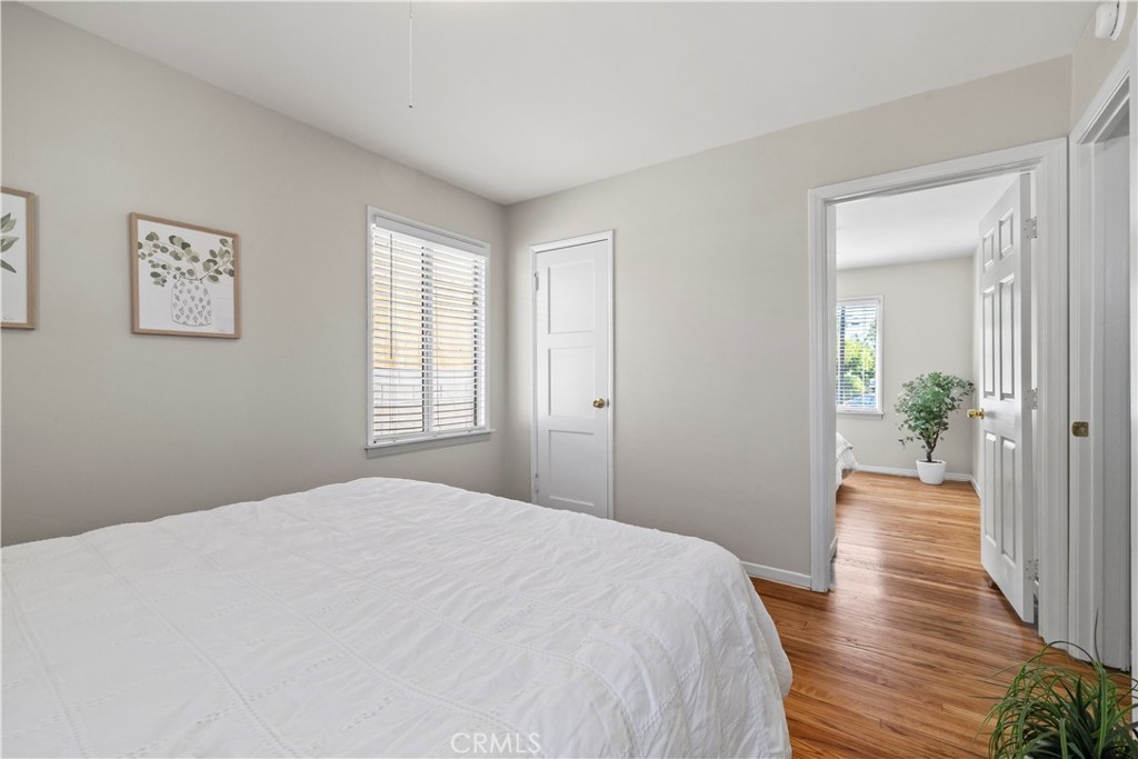 157 N Alameda