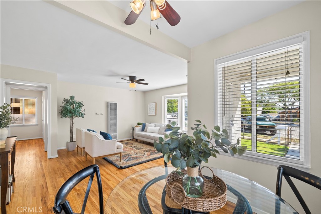 157 N Alameda Avenue
