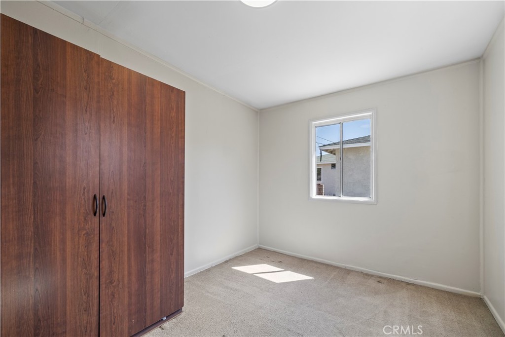 157 N Alameda Avenue