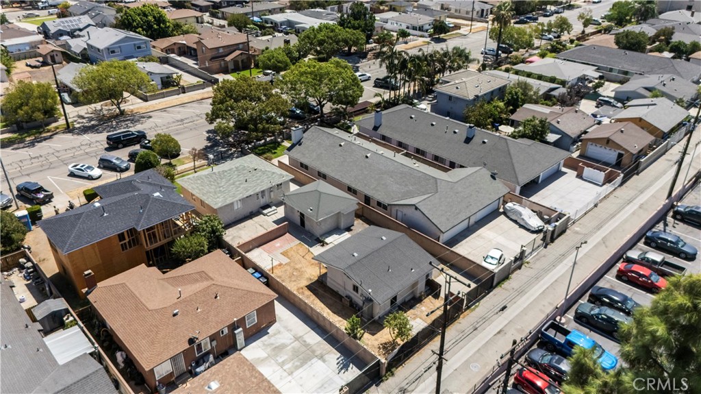 157 N Alameda Avenue