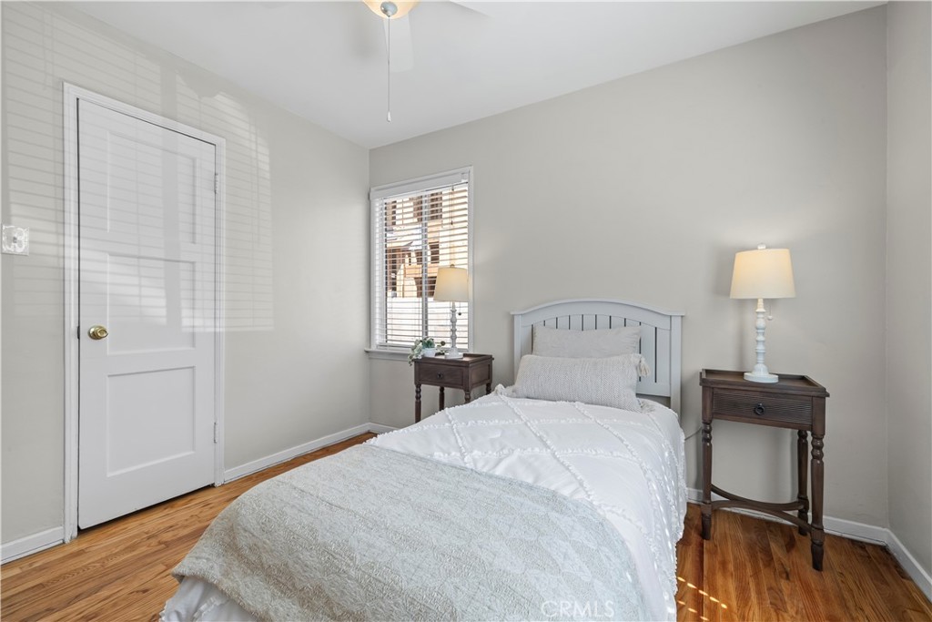 157 N Alameda Avenue