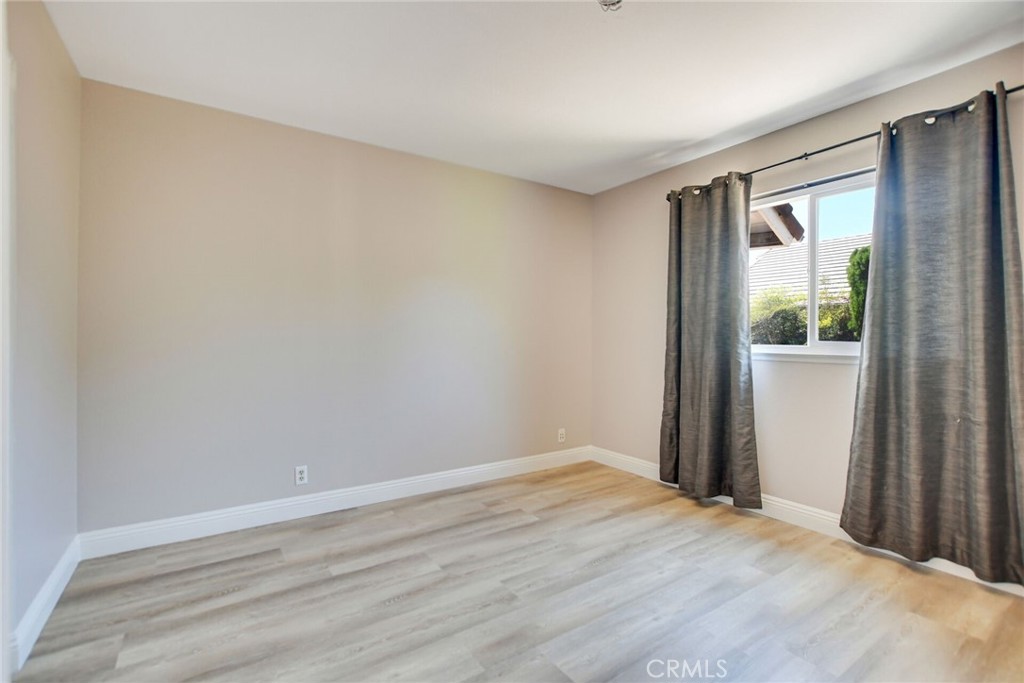 2123 Golden Hills