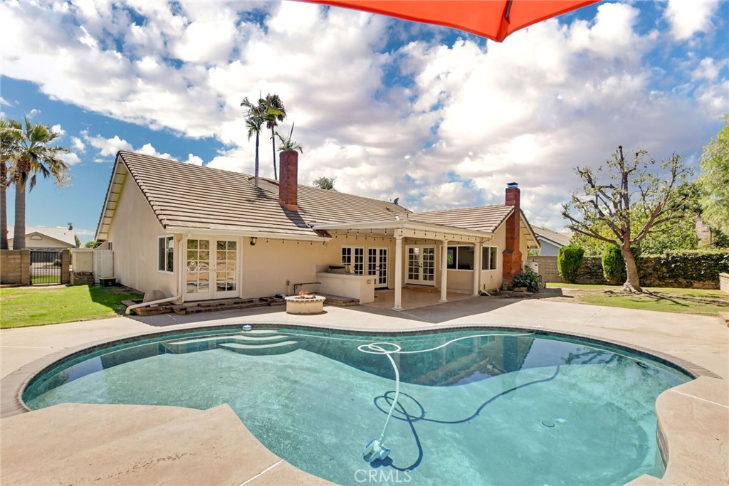 2123 Golden Hills
