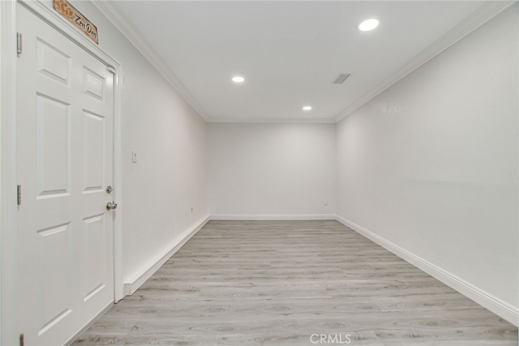 2123 Golden Hills