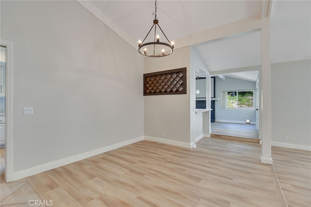 2123 Golden Hills
