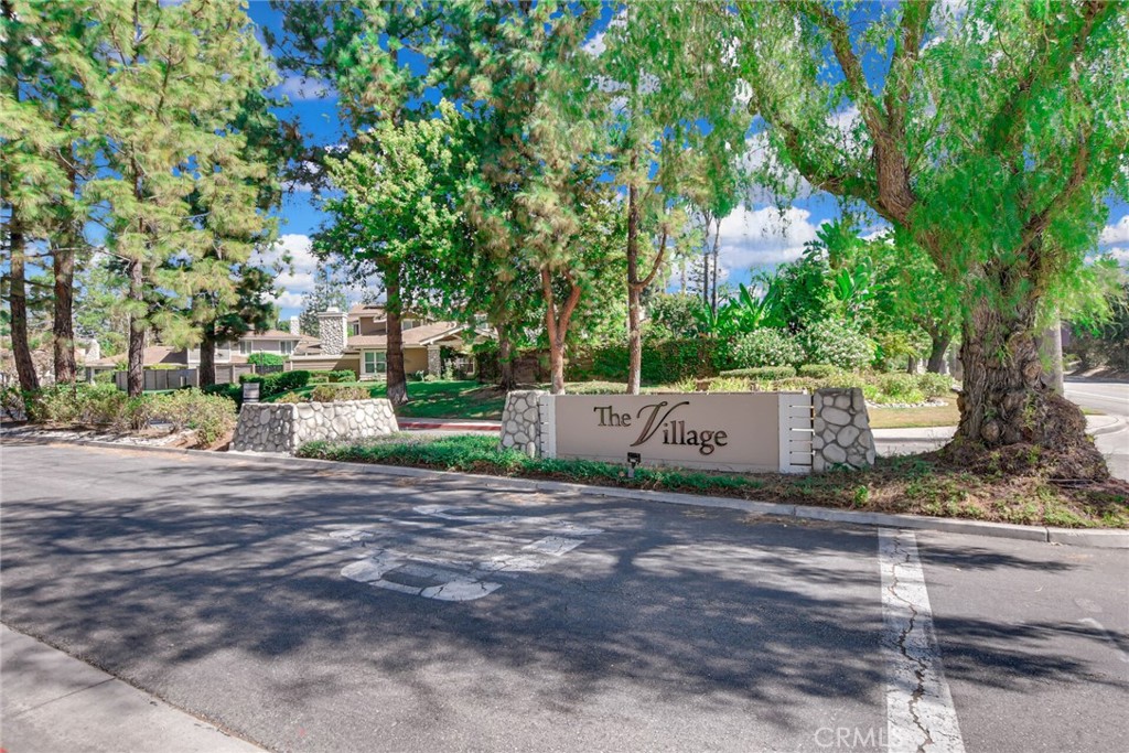 978 Carson Court