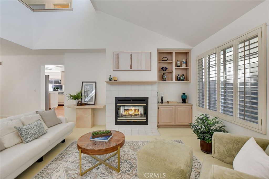 978 Carson Court